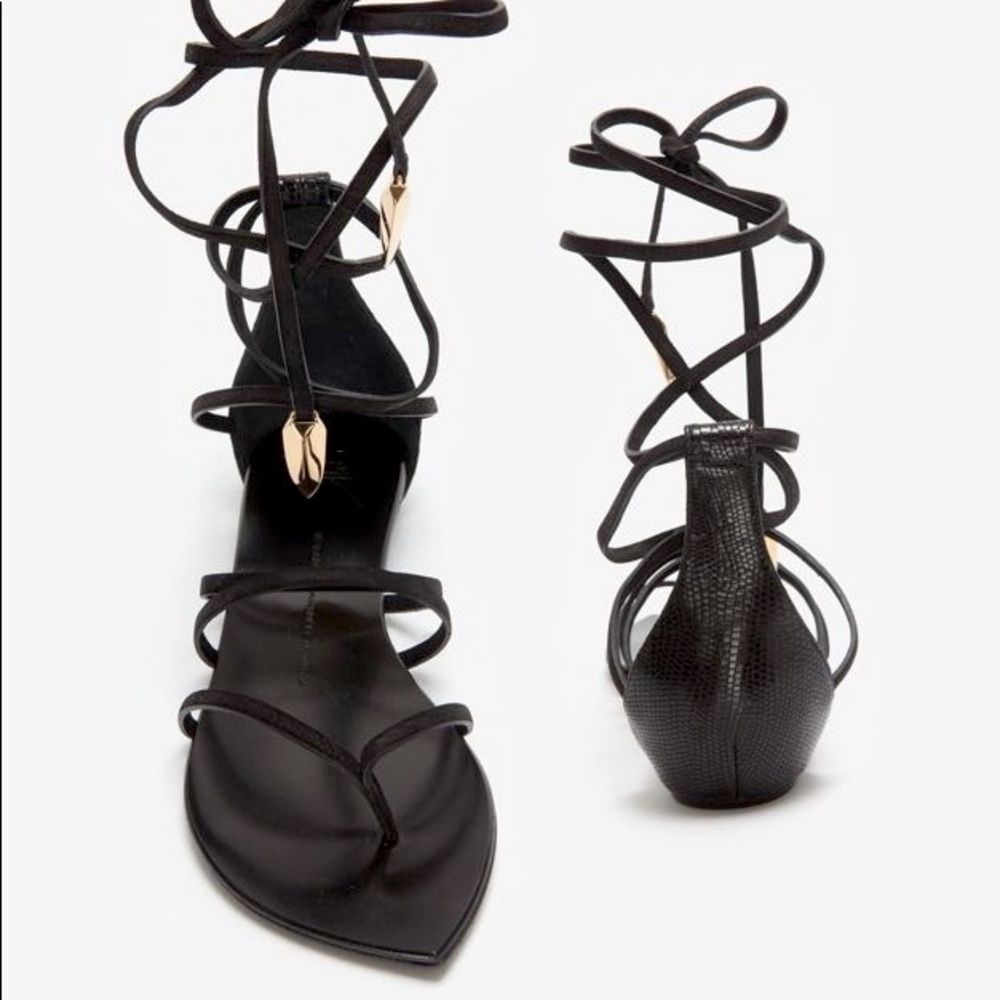 Giuseppe Zanotti Black Flat Strappy Sandals Sz 37 - Picture 2 of 6